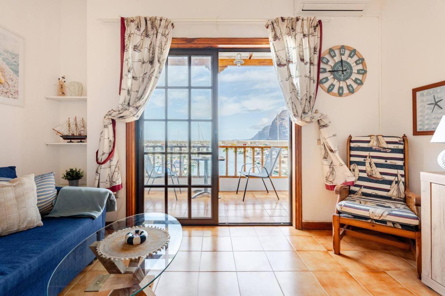 La Marina Suite Акантиладо-де-Лос-Хигантес Экстерьер фото