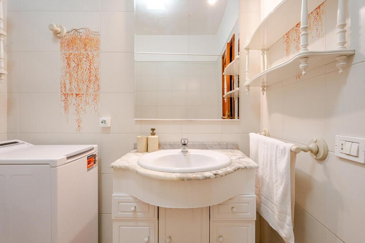 La Marina Suite Акантиладо-де-Лос-Хигантес Экстерьер фото
